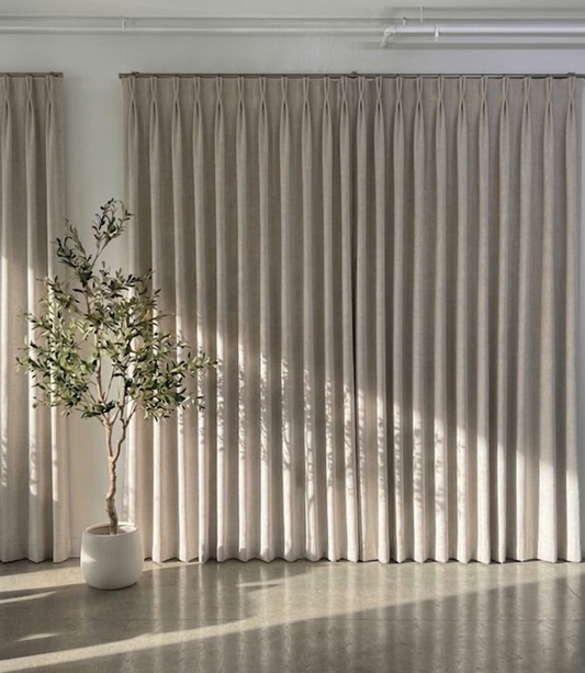 Dios 1 Pleat